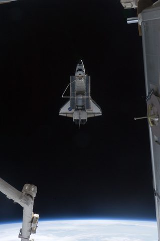 Atlantis leaving the ISS by NASA / Expedition 28 crew — large framed print